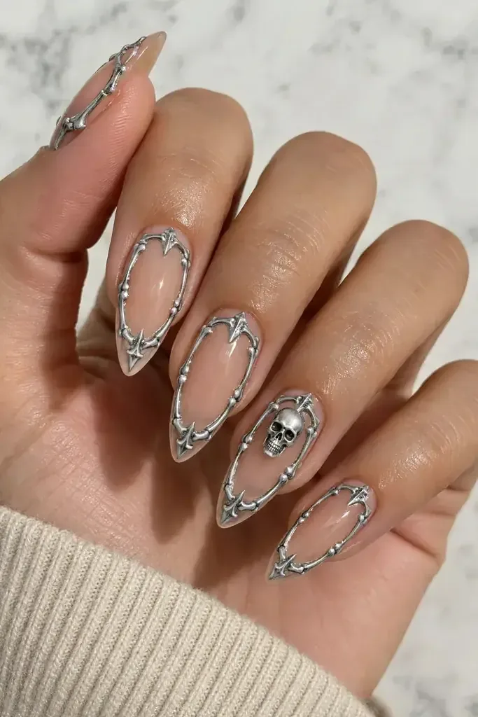 -bone-edged-frame-manicure
