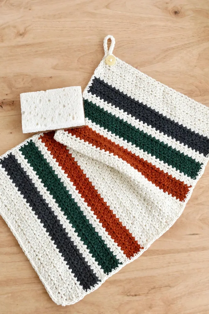 a-hanging-hand-towel-for-the-kitchen