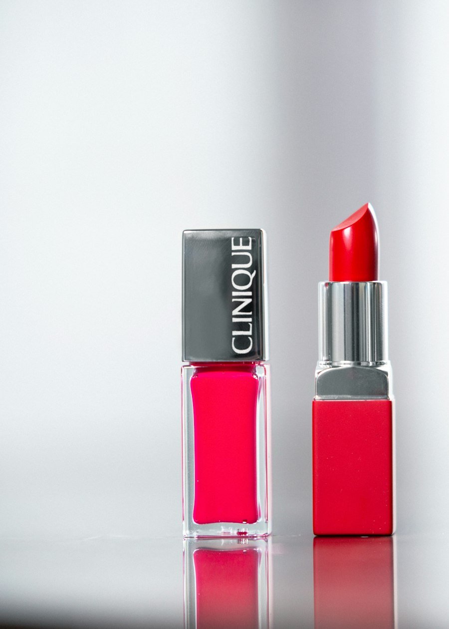Top 10 Lipstick Shades Every Woman Should Own